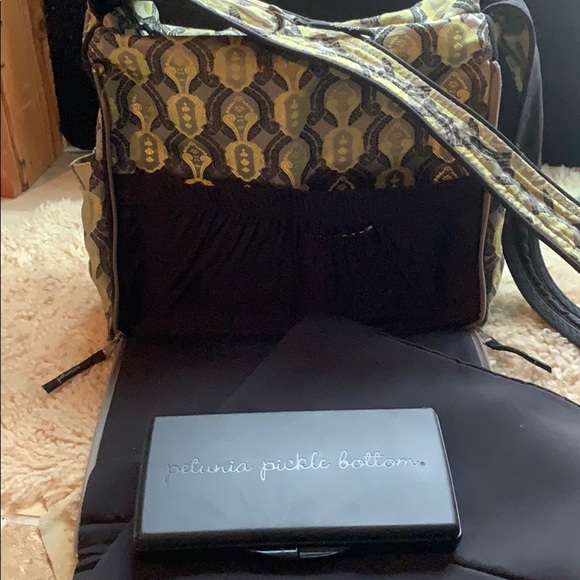 Petunia Pickle Bottom Diaper bag - Picture 2 of 8